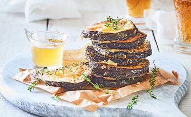 Fried eggplant with thyme honey (berenjenas con miel)