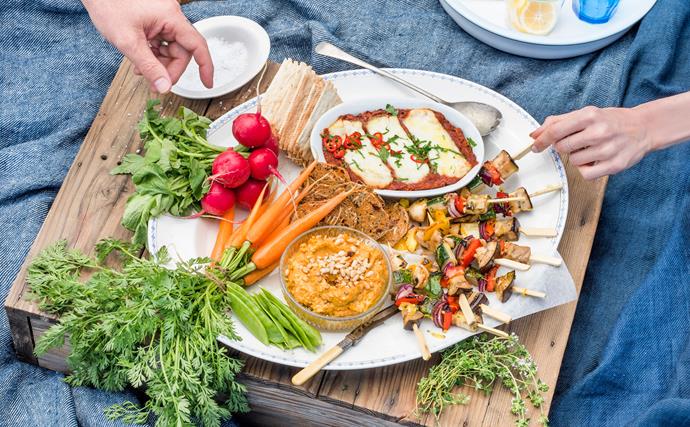How to build the perfect vegetarian party platter