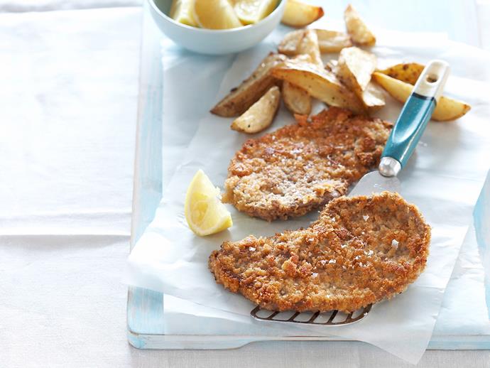 **[Oven-baked chicken schnitzel with spicy wedges](https://www.womensweeklyfood.com.au/recipes/oven-baked-chicken-schnitzel-with-spicy-wedges-6403|target="_blank")**

A healthy take on the popular pub classic that cuts the fat without losing out on the crunch or the flavour.