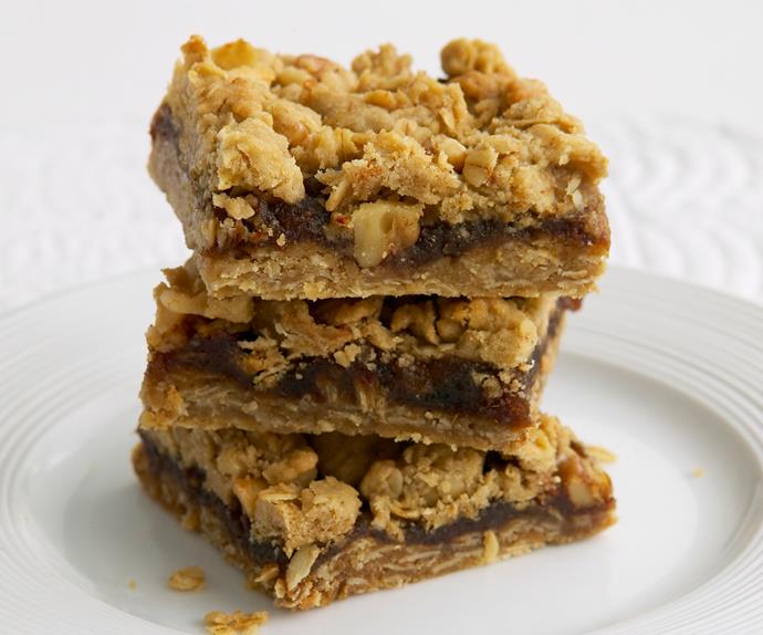 Date and oat crumble slice