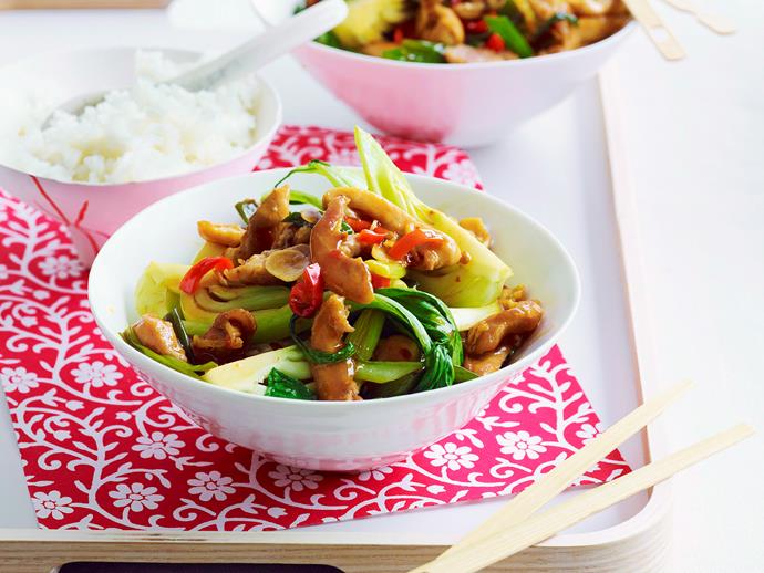 **[Chilli chicken stir-fry](https://www.womensweeklyfood.com.au/recipes/chilli-chicken-stir-fry-21298|target="_blank")** 

Quick, easy and absolutely delicious, this chicken stir-fry is sure to become your go-to meal. We like plenty of chilli, but you can customise.