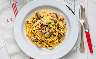 Rustic mushroom, thyme and parmesan cream pasta
