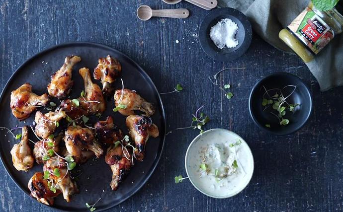 Curry yoghurt dip with sticky chicken nibbles
