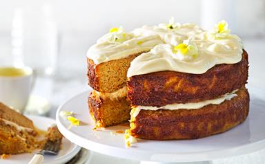 Flourless carrot and almond spice cake