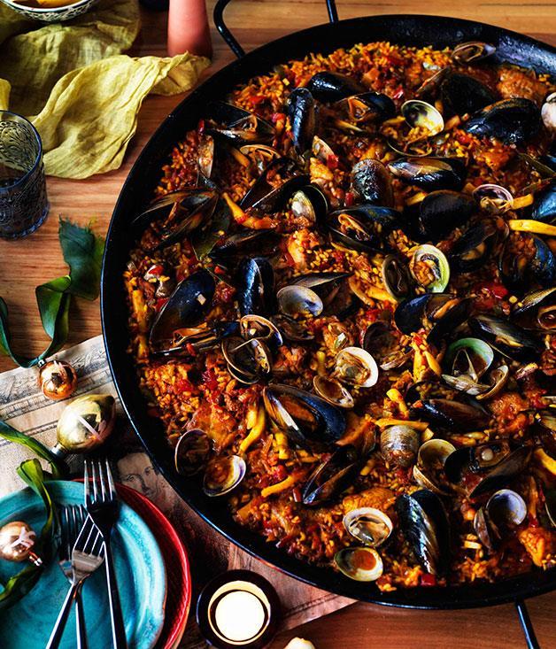[Party paella](https://www.gourmettraveller.com.au/recipes/browse-all/party-paella-11185|target="_blank")

