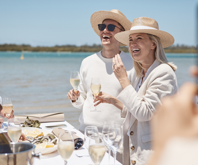 Guests hear from families who have been cultivating these delicacies for generations over a bottle of Cloudy Bay's new Sauvignon Blanc 2021. The vibrant palate is open and appealing, with ripe passionfruit, white peach and a hint of lime.