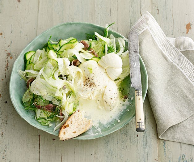 **[Shaved zucchini, fennel and mint salad with burrata](https://www.gourmettraveller.com.au/recipes/fast-recipes/shaved-zucchini-fennel-and-mint-salad-with-burrata-13394|target="_blank"|rel="nofollow")**