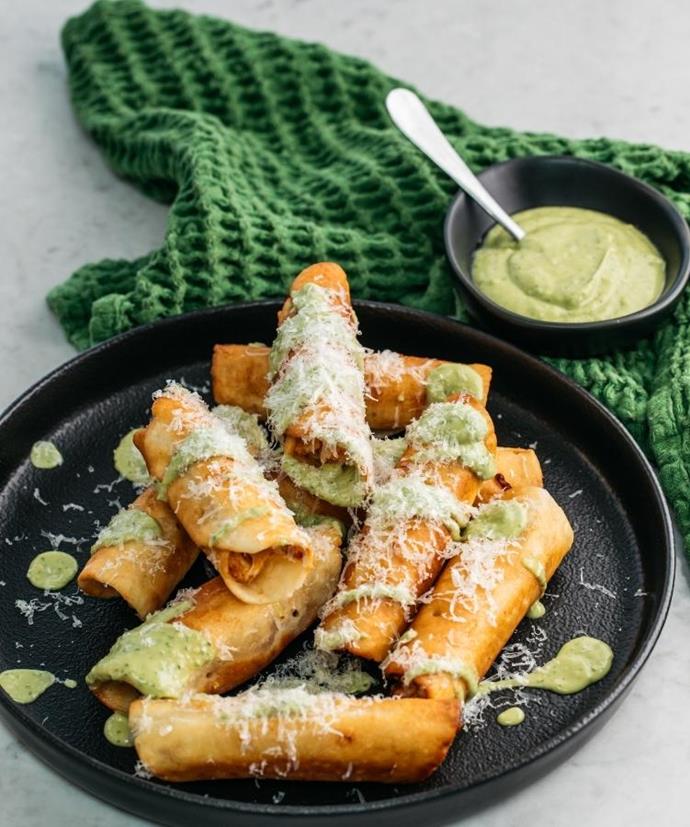 **[Chicken taquitos with green salsa](https://labanderita.tv/recipes/chicken_taquitos_with_green_salsa|target="_blank"|rel="nofollow")** 
Like the Mexican version of spring rolls, these BBQ chicken tacquitos are the ultimate crowd-pleasers. Switch up traditional tomato salsa for homemade green salsa. Just blend all the ingredients until smooth for a zesty, refreshing dip.

