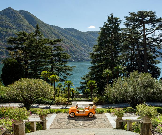 A view down the steps at Passalacqua, looking at sparkling Lake Como.