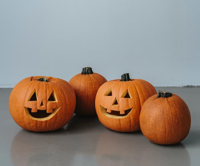 How to carve a Halloween jack-o'-lantern