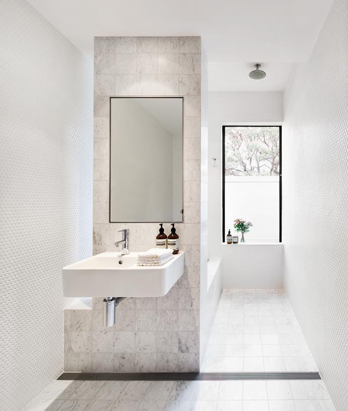 A spotless example of an inspection-ready, wonderful [white bathroom.](http://www.homestolove.com.au/winning-white-bathrooms-2882|target="_blank") Photo: Murray Fredericks / Belle
