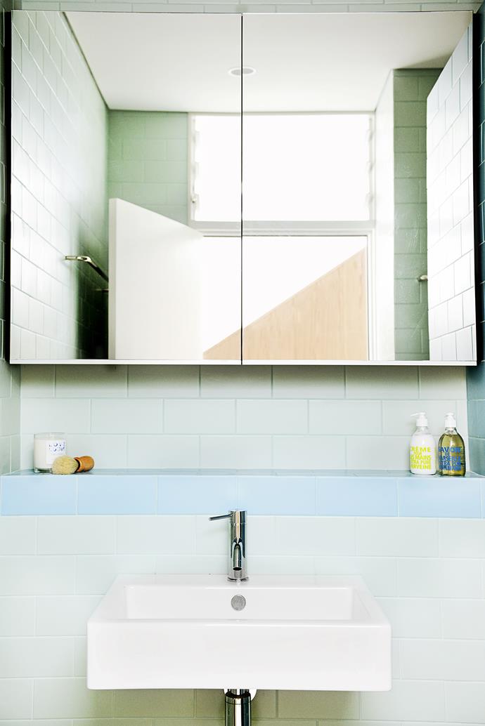 “Some people can be a little heavy-handed so we like to design big bathroom shelves to put things on – nothing dicky that will collapse,” Scott says. Glass louvres above the door allow for ventilation and natural light.