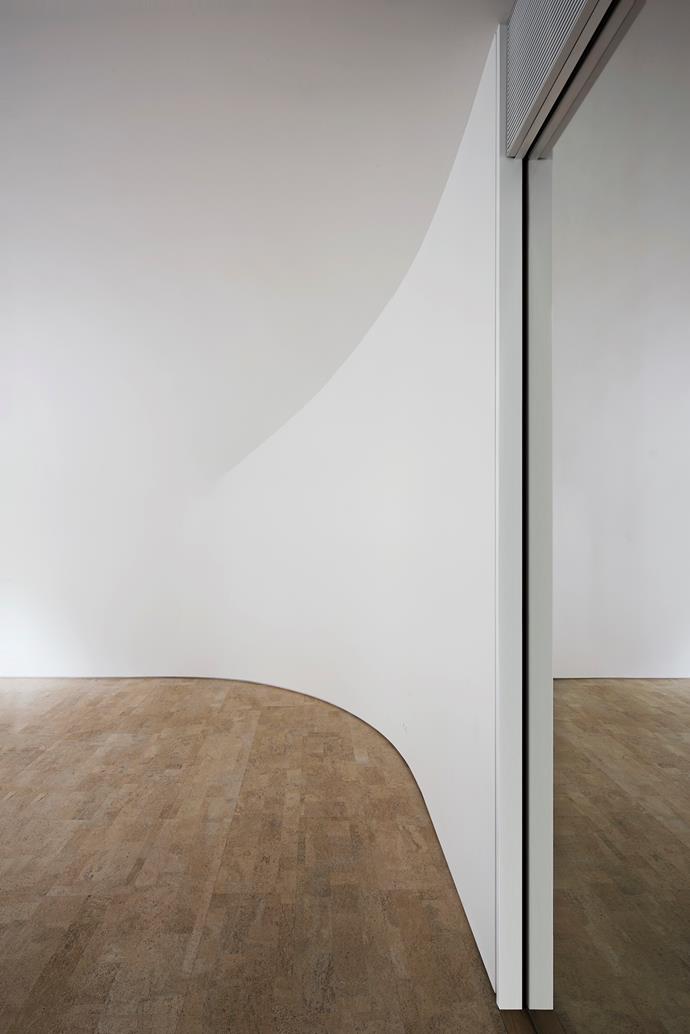 **CRS Studio**
To blur the edges and confuse the perception of space the architects designed curved walls by molding dampened plasterboard. Photo: [GION](http://gionstudio.com/?utm_campaign=supplier/|target="_blank").