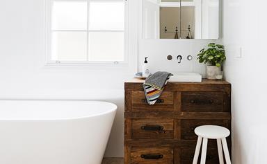 Complete bathroom renovation guide: from basins to bathtubs