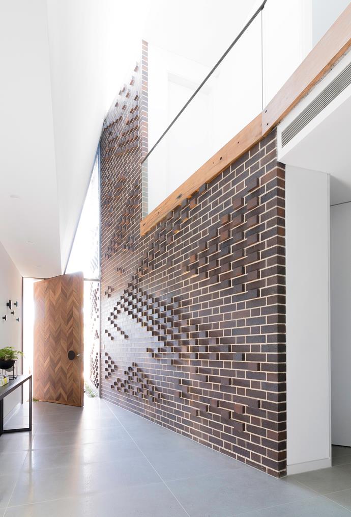 Protruding bricks create an eye-catching pattern on this feature wall. 

[PGH Bricks](http://www.pghbricks.com.au/?utm_campaign=supplier/|target="_blank") in Mowbray Blue. Photo: Peter Bennetts