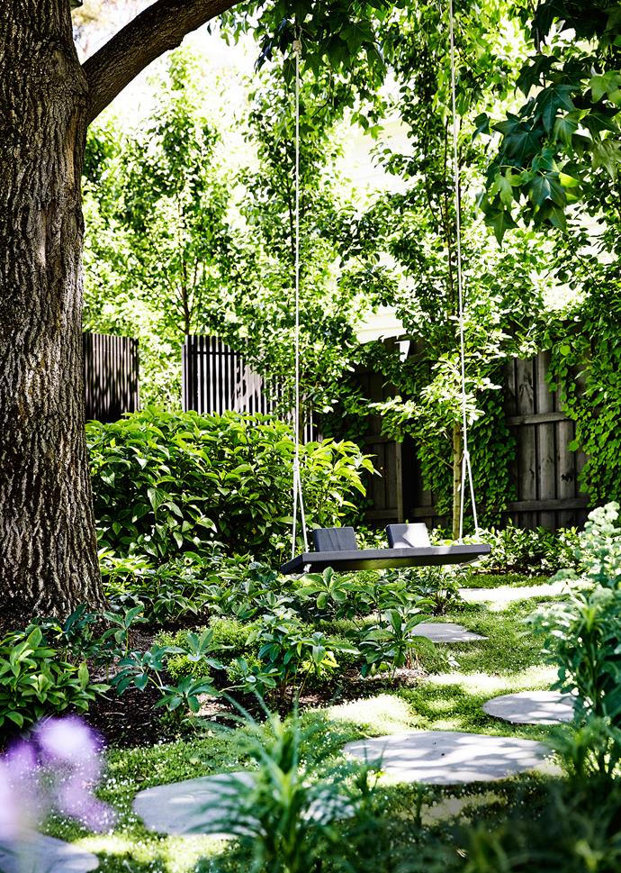 On summer evenings, when the heat dissipates and the air is infused with the scent of jasmine, Lynn Cheong makes a beeline for the swing hanging from the old liquidambar tree in the front garden of her Melbourne home. Here, she likes to sit and water her plants while marvelling at the beauty around her.