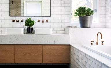 How to renovate a small bathroom