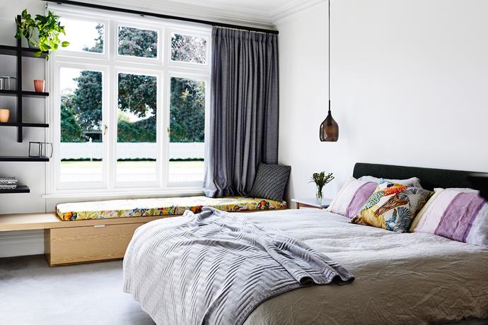Sitting Pretty by [Doherty Design Studio](http://dohertydesignstudio.com.au/|target="_blank"|rel="nofollow"). A window seat always makes an impact. Use textiles and colour - like the mix of these woven curtains in [Warwick Fabrics Chios Asphalt](https://www.warwick.com.au/products/FCHK1ASPH|target="_blank"|rel="nofollow"), Tissu Piou Piou seating and knitted cushions - to create a relaxed and inviting feel. *Photography: Derek Swalwell*