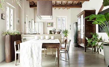 A rustic farmhouse abounds with greenery