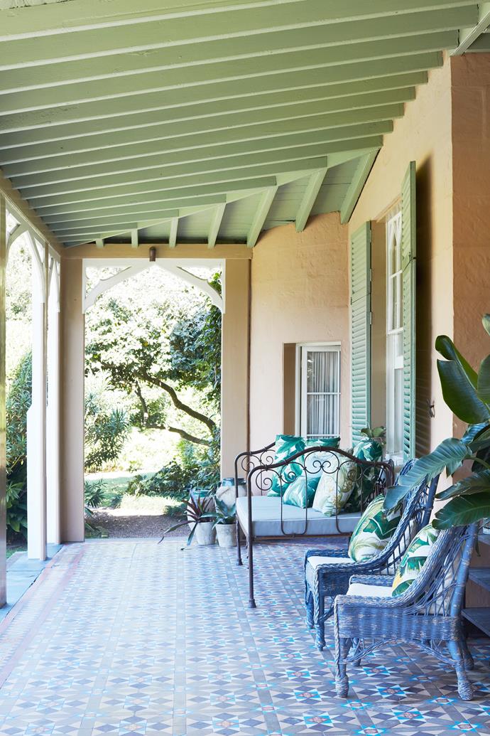 Laid with classic tessellated tiles, this shaded stretch enjoys ocean views filtered through the trees. In the 1840s, Georgiana Lowe wrote to her mother about the original property, saying, “We have a beautiful bay to ourselves [Bronte Beach]; we have a waterfall of sixty feet and this runs through a fine valley [Bronte Gully].”