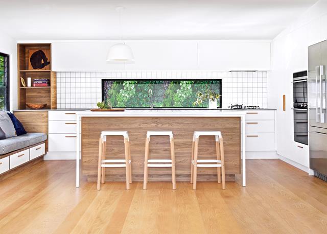Window Splashback Ideas For The Kitchen | Homes To Love