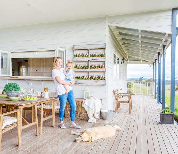 The covered verandah is perfect for large family gatherings, which are common at Alicia's home. Alicia painted the house exterior in the same colour as the interior.