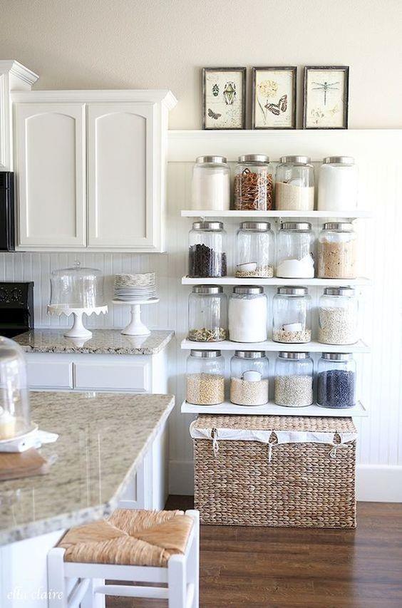 Beautiful and functional storage on display for often-used items.
[Décor A Patio via Pinterest](https://www.pinterest.com.au/pin/246009198379966786/|target="_blank"|rel="nofollow")