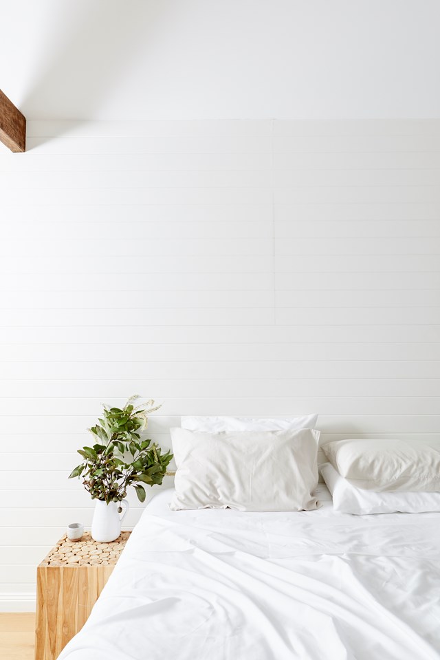 **EUCALYPTUS BEDDING**<p>
<p>[Eucalyptus bedding](https://www.homestolove.com.au/eucalyptus-sheets-6634|target="_blank") is the new kid on the block, but it is already rising in popularity. It has a low carbon footprint and is extremely smooth to sleep on. Some eucalyptus sheets are marketed under the name Lyocell or Tencel.<p>