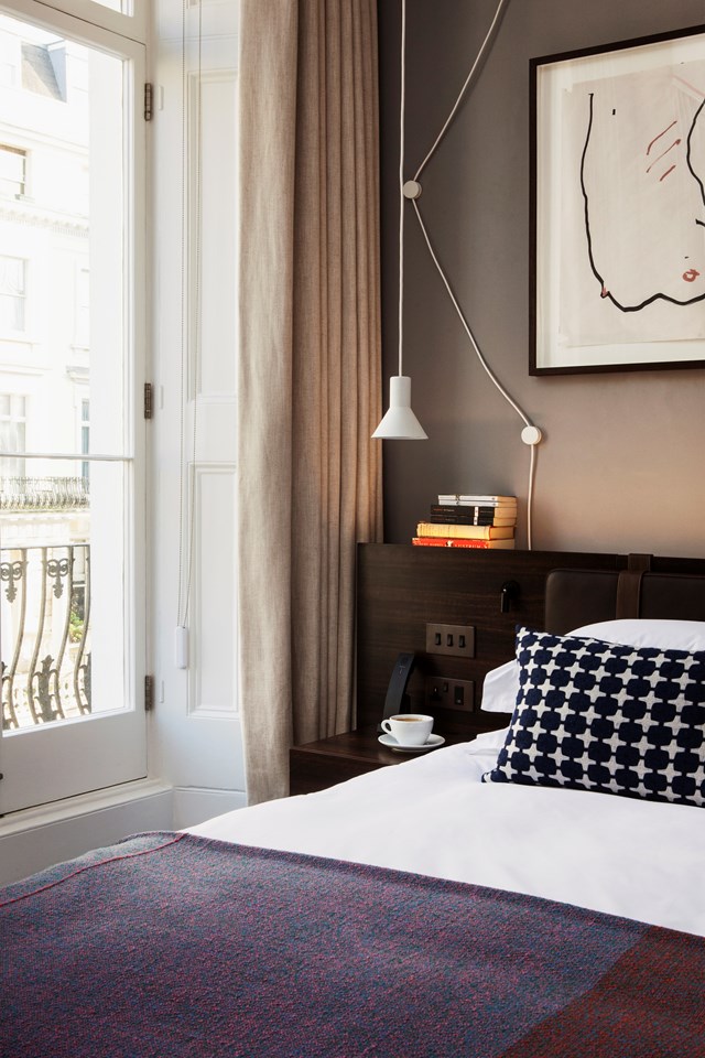 <p>***THE LASLETT HOTEL, LONDON***<p>
<p>Set yourself up in Notting Hill at [The Laslett Hotel](https://www.homestolove.com.au/an-interior-designers-guide-to-london-6647|target="_blank") in London. Modish interiors, bespoke furniture and a larger-than-your-average London hotel suite make for an inviting space you can really feel at home in. A stroll around the surrounding neighbourhood will take you from upscale boutique shops to Portobello Markets.
<p>**For bookings and information, visit [Mr & Mrs Smith Boutique Hotels](https://fave.co/2ADvsNw|target="_blank"|rel="nofollow").**<p>
<p>*Photo: Mr & Mrs Smith / bauersyndication.com.au*<p>