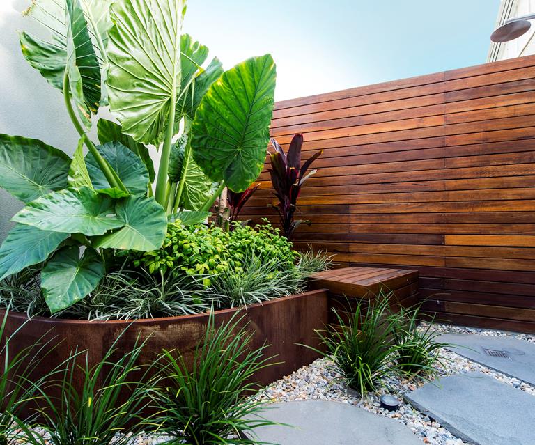 25 Small Garden Design Ideas Australian House And Garden