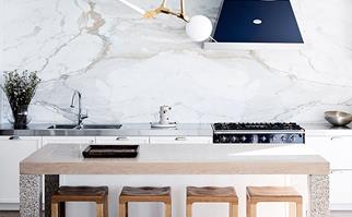 White kitchen with marble splashback