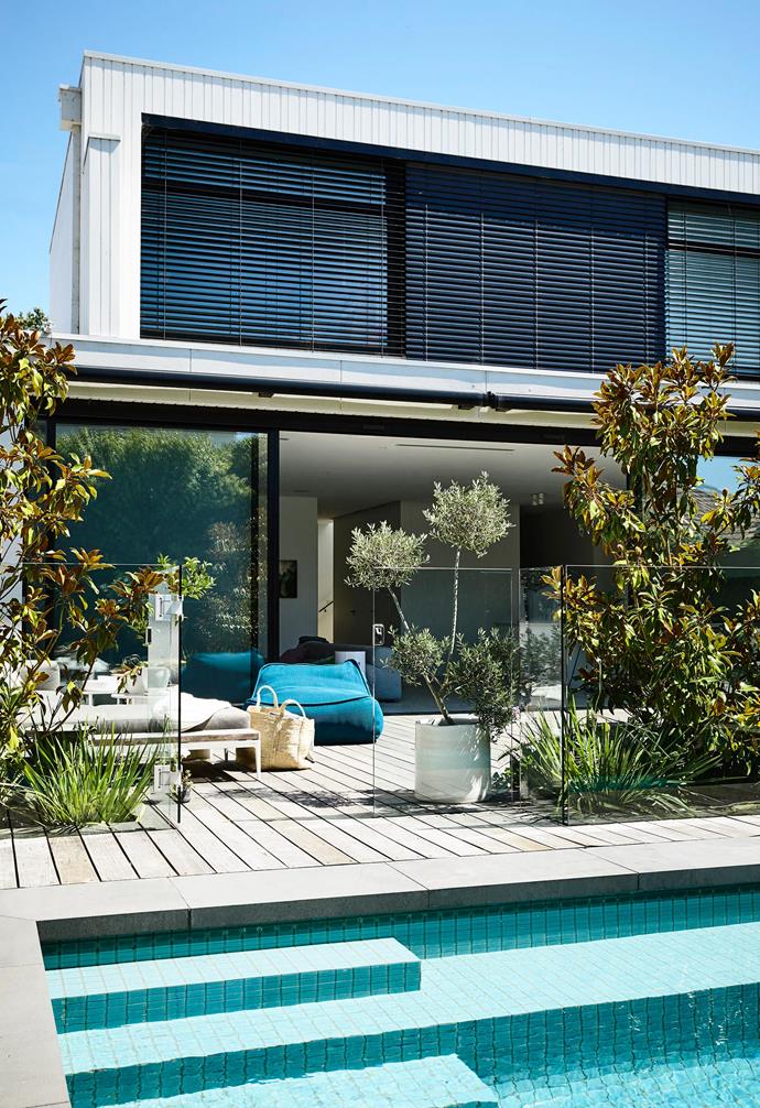 **Tile it up** A fully tiled swimming pool is the classic look, but it's also usually the most expensive one. Gloster 'Grid' outdoor sofa [Cosh Living](https://www.coshliving.com.au/|target="_blank"|rel="nofollow"). Paola Lenti 'Float' outdoor chair, [Dedece](http://dedece.com/|target="_blank"|rel="nofollow"). *Design: [Davina Shinewell](https://www.davinashinewell.com/|target="_blank"|rel="nofollow") | Build: [Team Build](http://teambuild.net.au/|target="_blank"|rel="nofollow") | Styling: Rachel Vigor | Photography: Derek Swalwell.*