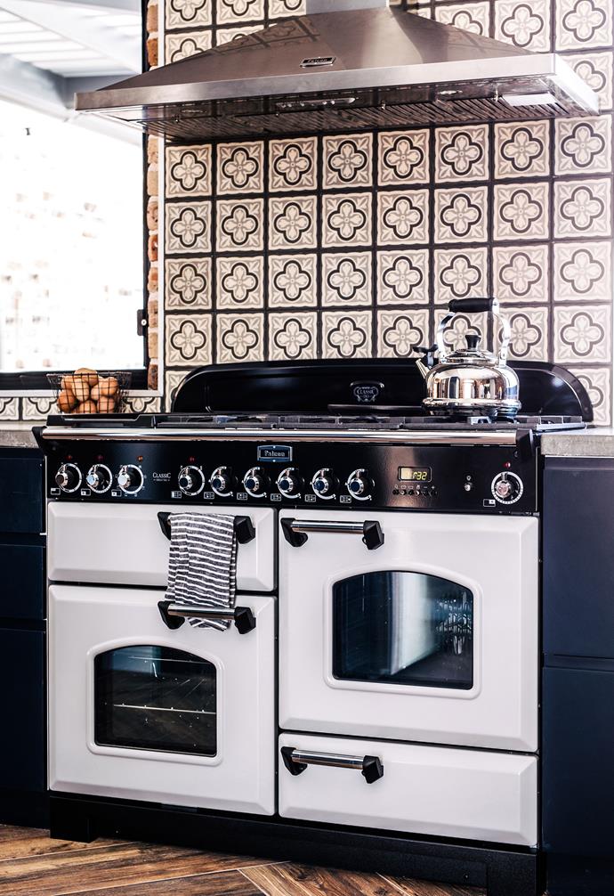 **Kitchen** These statement tiles pop as a splashback in the kitchen. Kettle and Casserole dish, [Le Creuset](https://www.lecreuset.com.au/|target="_blank"|rel="nofollow"). Fresstanding cooker and rangehood, [Falcon](https://www.andico.com.au/falcon/home|target="_blank"|rel="nofollow"). Antique tiles, [Jatana Tiles](http://www.jatanainteriors.com.au/|target="_blank"|rel="nofollow").