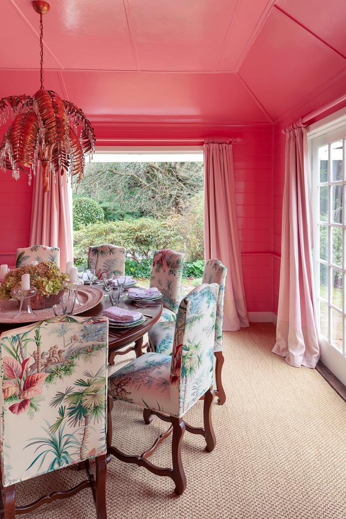 **'Country glamour' by [Coote&Co](https://cooteandco.com.au/|target="_blank"|rel="nofollow"):** Honouring the heritage of this 1890s home at Mount Macedon in Victoria was top of mind for interior designer Charlotte Coote. A previous owner's choice of "rhododendron pink" for the dining room, subsequently painted white, was reinstated to create an intimate dining space for entertaining friends and family. Walls and ceiling were finished in high-gloss Resene Glamour Puss, with the ceiling a few shades paler for contrast and to create a sense of height. Calming sisal flooring takes its colour cue from camels in the seating fabric, teamed with restored John Stefanidis curtains. A flamboyant copper and crystal pendant light is the room's crowning glory. *Photo:* Simon Griffiths