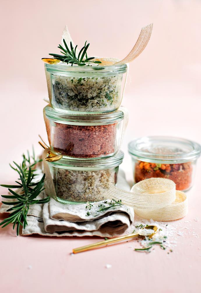 **Flavoured salts and rubs** Perfect for a [barbecue lover](https://www.homestolove.com.au/11-of-the-best-barbeques-13260|target="_blank"), these flavoured rubs and salts are ready to gift in chic glass pots. Wrap in a linen napkin and fasten a petite brass spoon with a bow and a sprig of herbs to up the special factor. **Get the look** *Weck jars, $6.50/each, and brass salt spoon, $5/each, from [The Lost and Found Department](https://www.thelostandfounddepartment.com.au/|target="_blank"|rel="nofollow"). Natural ribbon, [Vandoros](https://www.vandoros.com.au/|target="_blank"|rel="nofollow"). Washed linen napkin, $7.99, [H&M Home](https://www.hm.com/au|target="_blank"|rel="nofollow").*