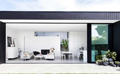 This 1920s period home in Sydney received a dramatic modern extension