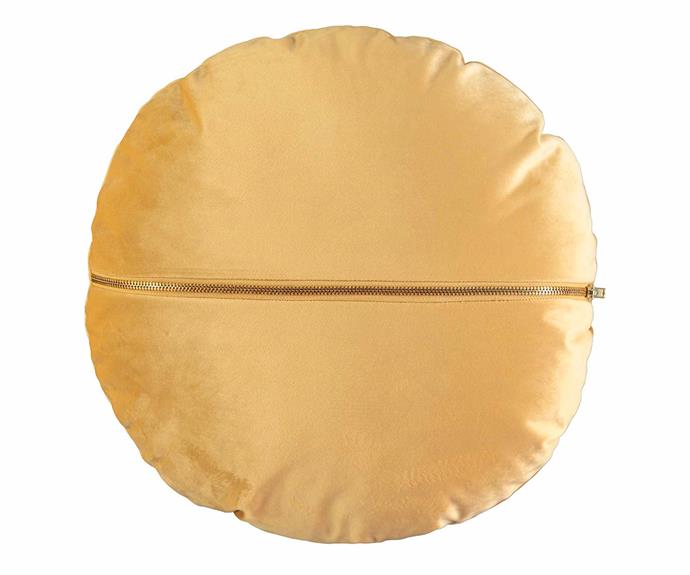 Alice cushion - gold, $8.00, [Kmart](https://www.kmart.com.au/|target="_blank"|rel="nofollow").