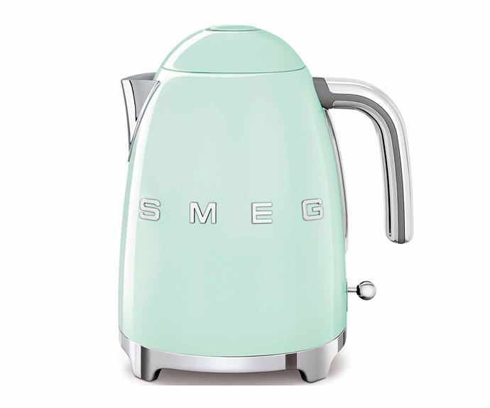 Retro kettle in Pastel Green, $209, [Smeg](https://www.smeg.com.au/|target="_blank"|rel="nofollow").