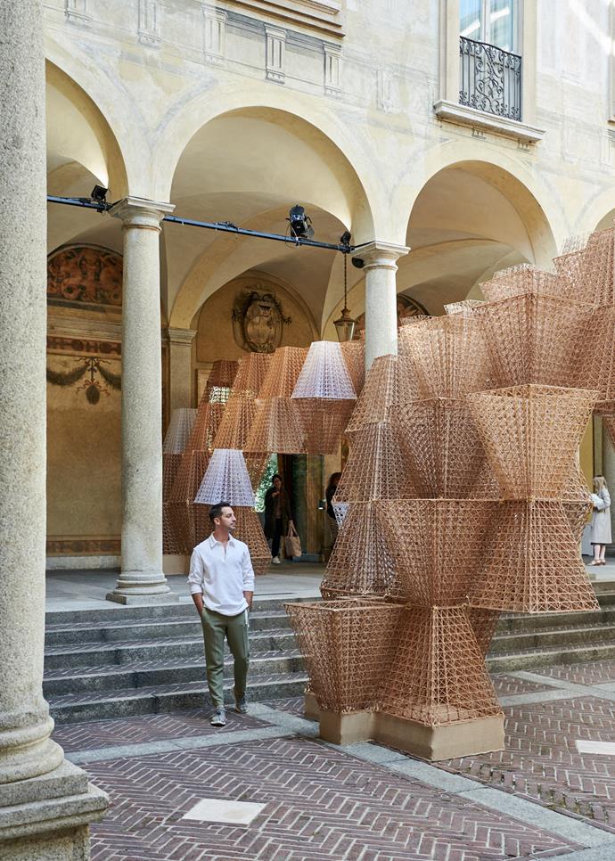 *Belle* style director-at-large Steve Cordony surveys the extraordinary bioplastic Cos installation by Arthur Mamou-Mani.