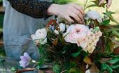 How to make a seasonal Mother's Day posy