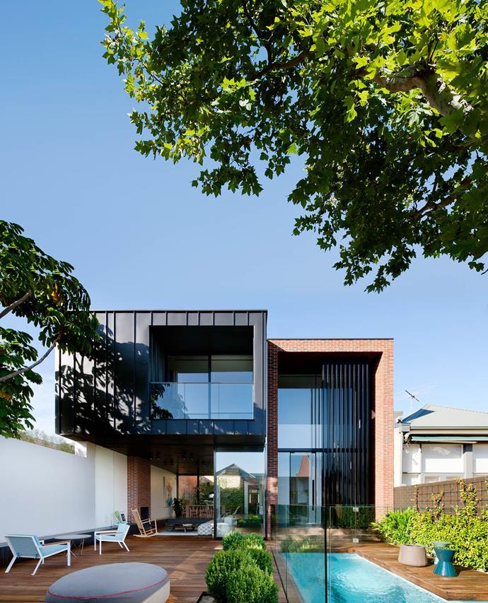 The [ultra-modern addition](https://www.homestolove.com.au/ultra-modern-addition-to-a-heritage-house-2551|target="_blank") at the rear of this house belies its 19th-century facade. Designed by architect and interior designer Matt Gibson. *Photograph*: Shannon McGrath. From *Belle* November 2015.