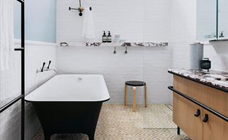 patterned tiles bathroom
