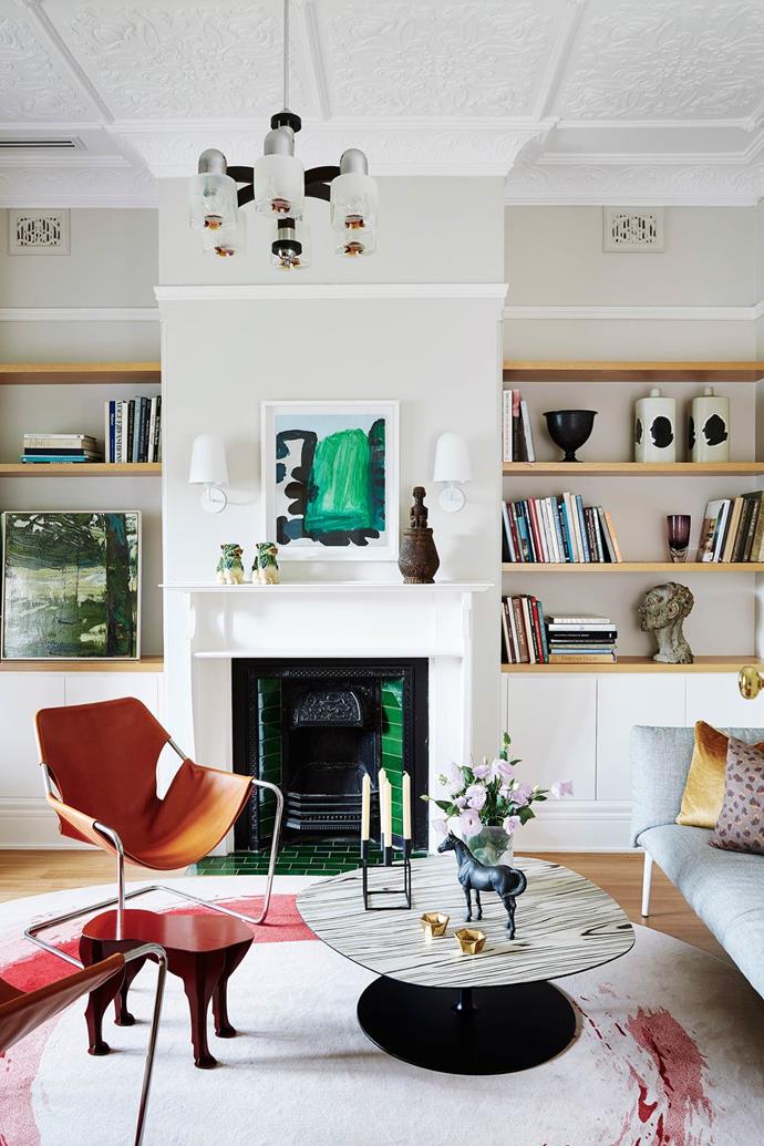 Clean-lined contemporary furnishings balance the 'frilliness' of the period features in this updated [heritage home's](https://www.homestolove.com.au/federation-home-brought-to-life-with-colour-4800|target="_blank") formal living room.