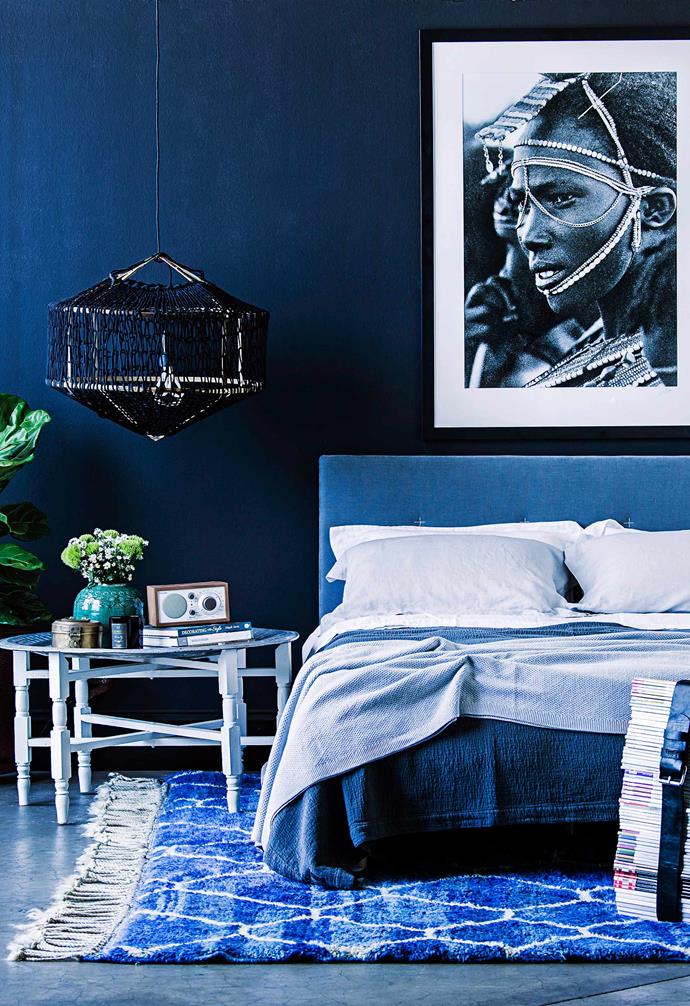 Can't get enough of Classic Blue? Try pairing a mix of rich blue shades alongside your Classic Blue, as well as an array of textures to make the most of this sophisticated shade.