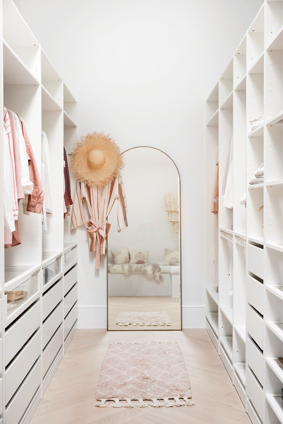 Opt for a walk-in wardrobe without doors to improve airflow and visibility.