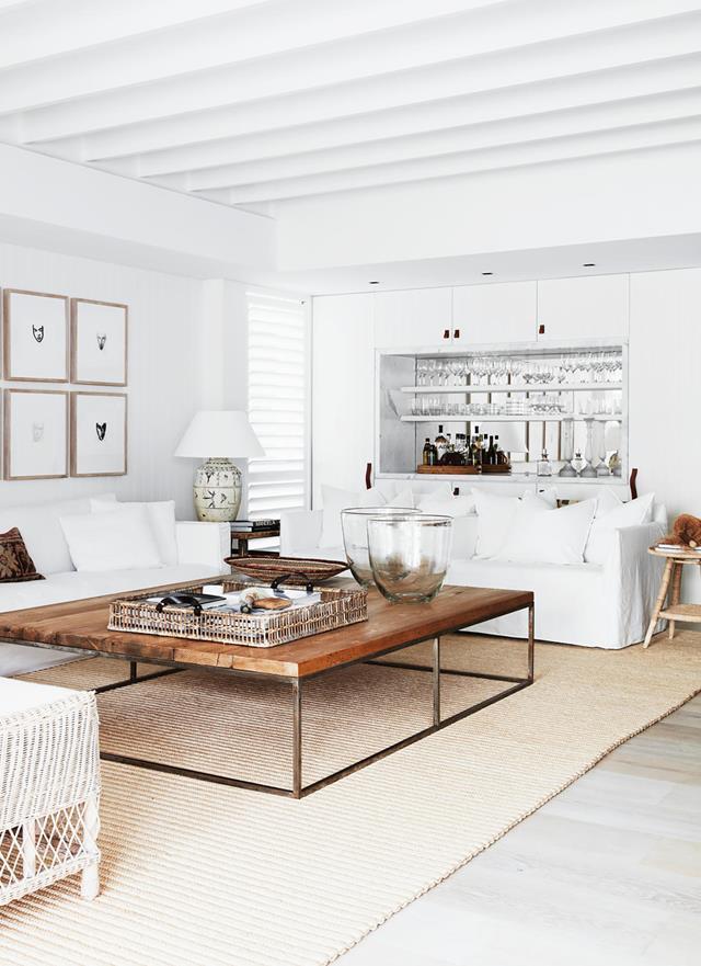 Practicality, calmness and an affinity for neutrals underpin the chic aesthetic of this [coastal holiday house](https://www.homestolove.com.au/waterfront-abode-with-a-bahamas-inspired-aesthetic-20907|target="_blank") that offers a resort-style ambience for several generations of one family.