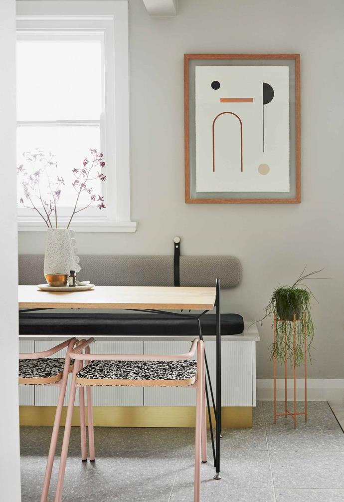 >> [Step inside Sophie Bowers' compact Sydney apartment](https://www.homestolove.com.au/small-apartment-design-ideas-20593|target="_blank").