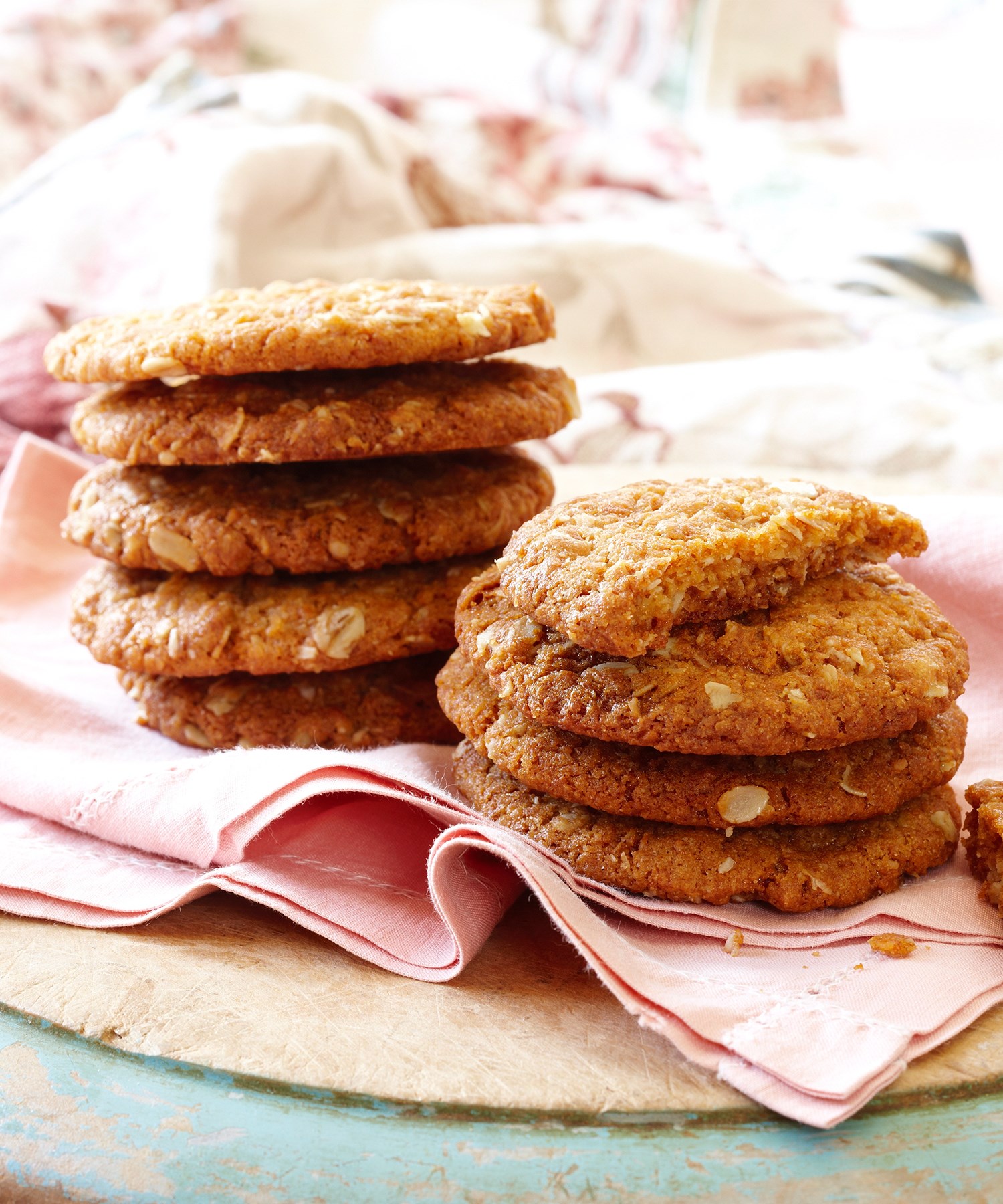 Australia&amp;#39;s Oldest Anzac Biscuit Recipe | Homes To Love