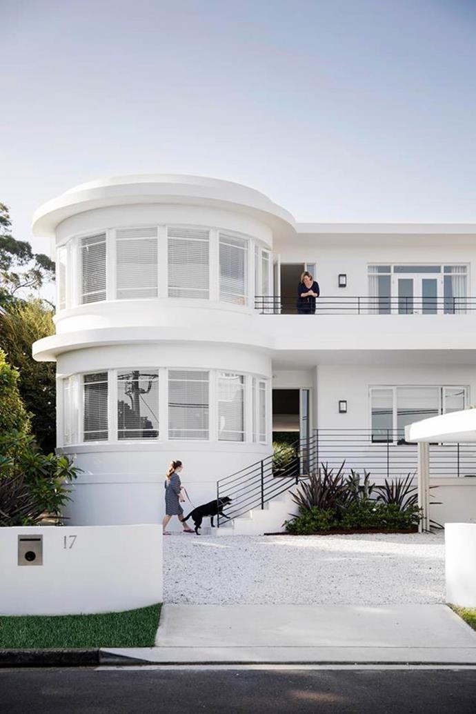 This [Art Deco home](https://www.homestolove.com.au/restoration-of-an-old-art-deco-home-6554|target="_blank") on Sydney's lower north shore looked as if its best days had sailed, but a masterful restoration and fresh lick of paint has changed its course forever.