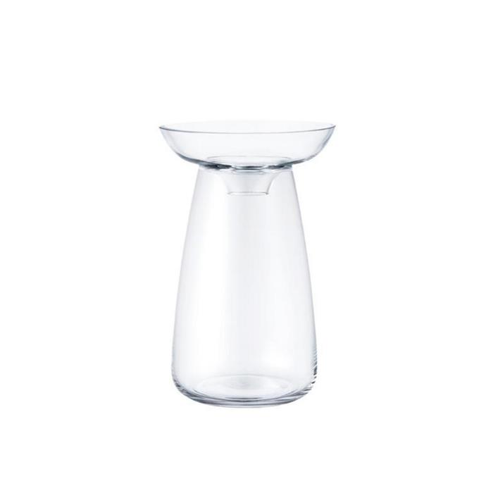 **[Kinto large aqua culture vase, $55, Gingerfinch](https://gingerfinch.com.au/products/aqua-culture-vase-large|target="_blank"|rel="nofollow")**<br>
Designed to help you propagate your plants or simply showcase your stunning florals, this modern vase can do it all.